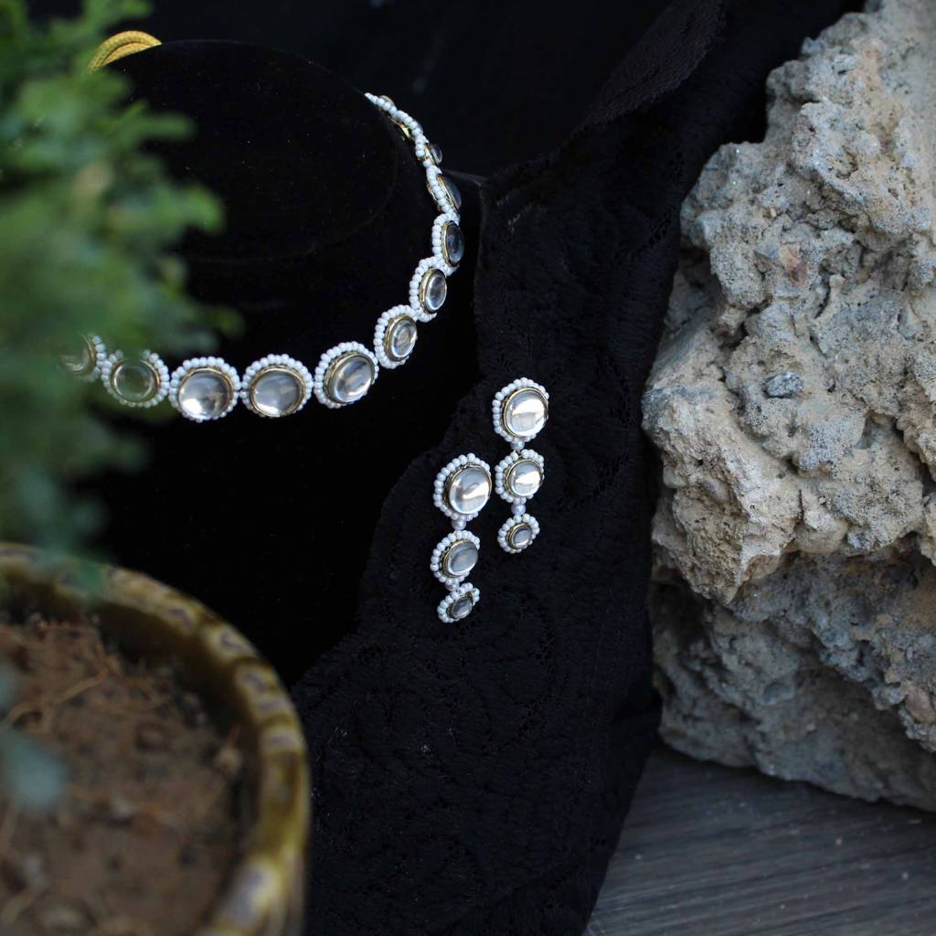 Round Bound Full Set With Necklace And Earrings : ACFS505