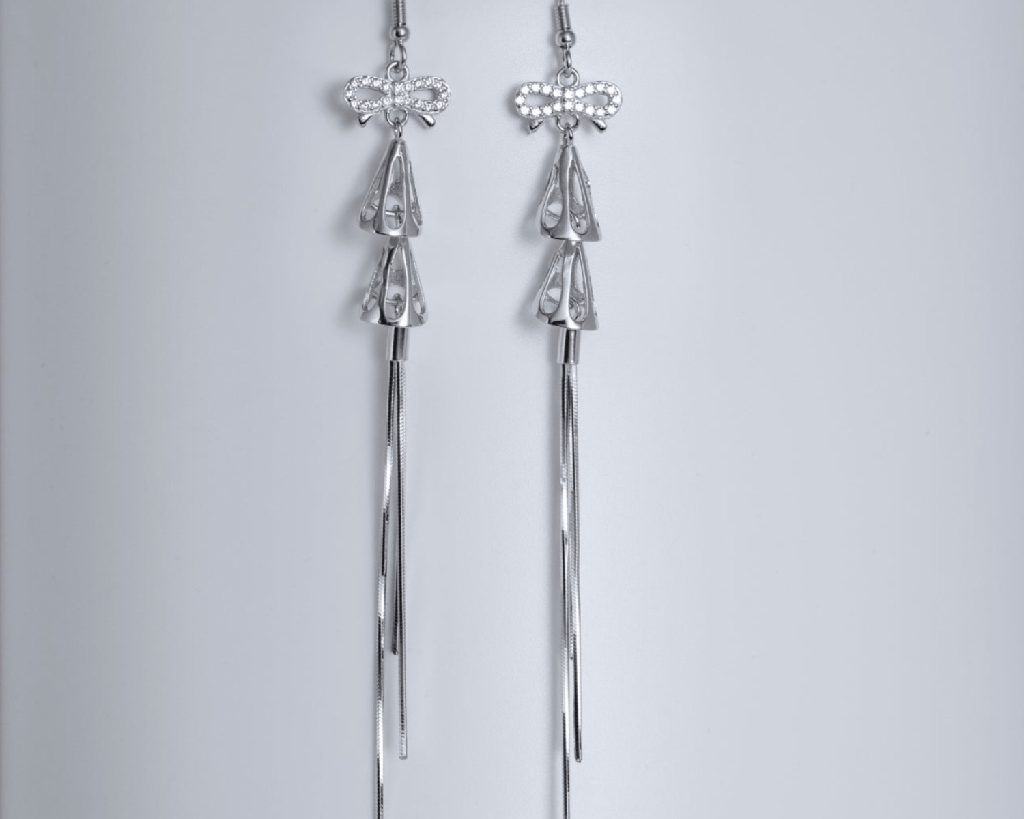 Semele Danglers : SemeleDanglers