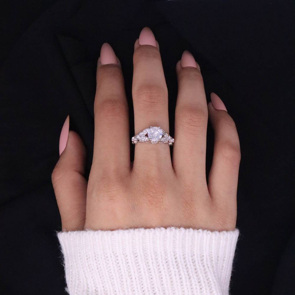 Stylish Engagement Silver Adjustable Ring : RG030