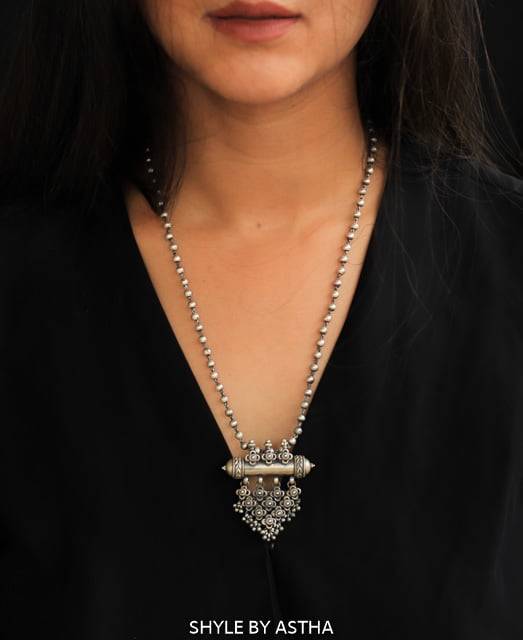 925 Sterling Silver Moh Intricate Jali Vintage Inspired Necklace : SE50169