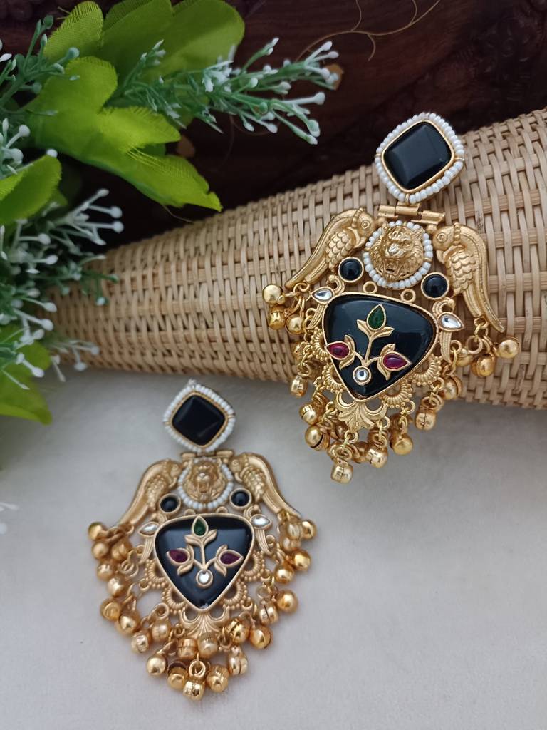 Gold Plated Pachi Kundan Studded Bird Chandbali Kashmiri Ghungaroo Drop Earrings : VS105405