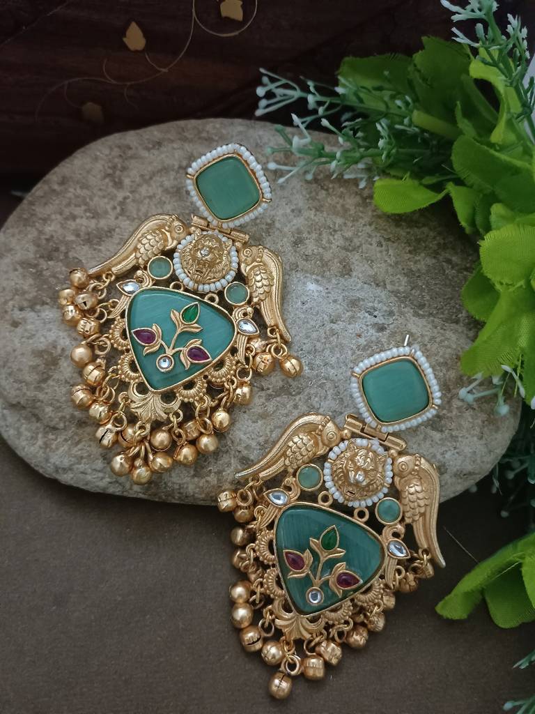 Gold Plated Pachi Kundan Studded Bird Chandbali Kashmiri Ghungaroo Drop Earrings : VS105408