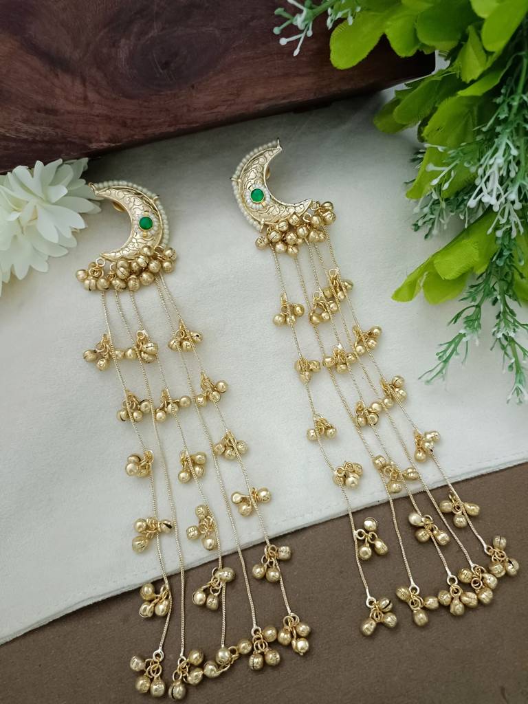 Gold Plated Pachi Kundan & Ghungaroo Studded Crescent  Moon Kashmiri Drop Earrings : VS105410