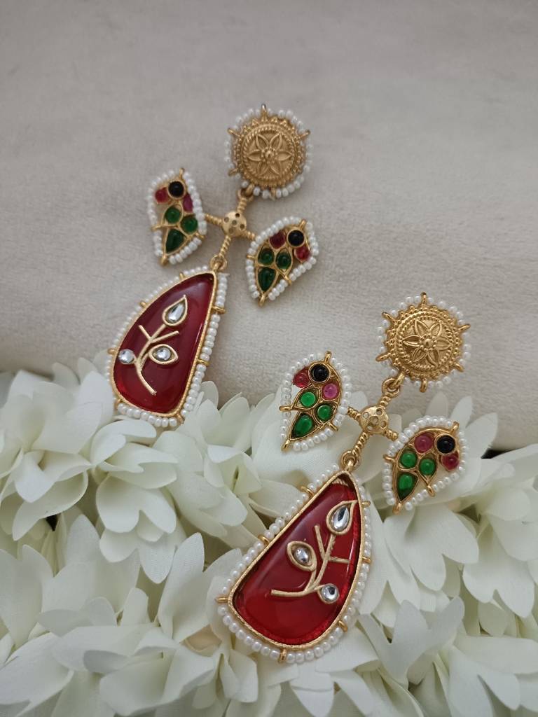 Gold Plated Pachi Kundan Studded Peacock Drop Earrings : VS105403
