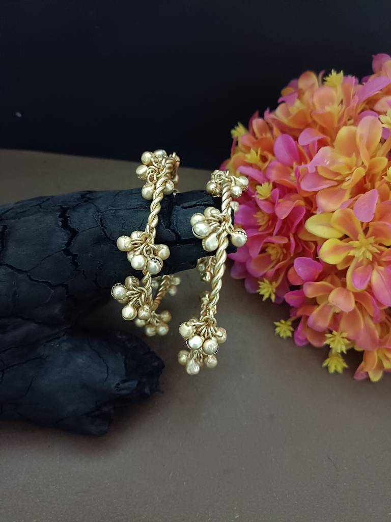 Set Of 2 Gold-Plated Twisted Kada Bracelet With Clustered Ghungroo Charms : VS105395