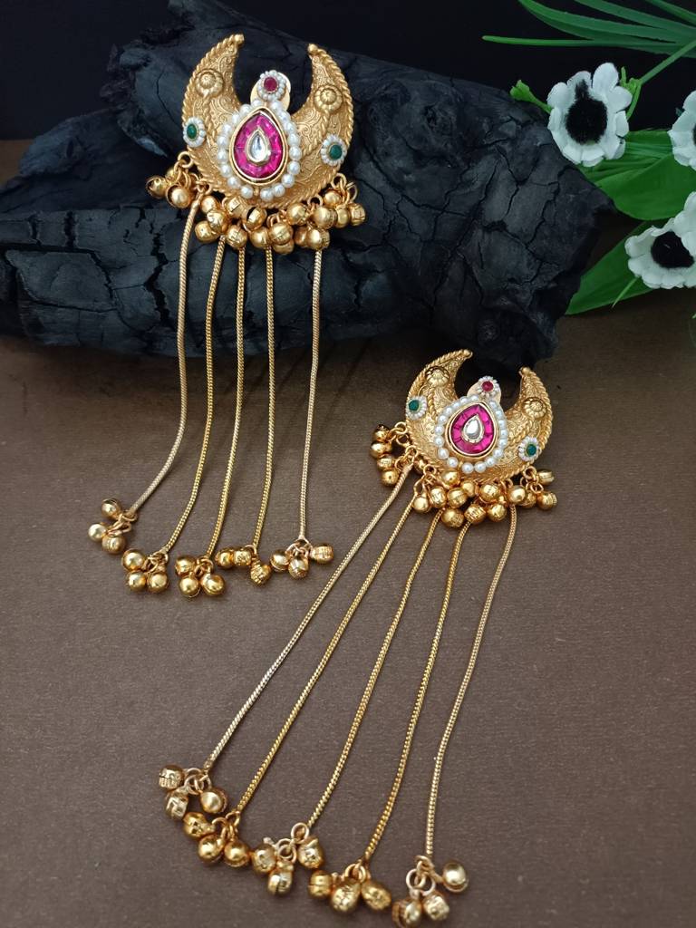 Brass-Plated Pachi Kundan & Ghungaroo Beaded Kashmiri Crescent Shaped Drop Earrings : VS105421