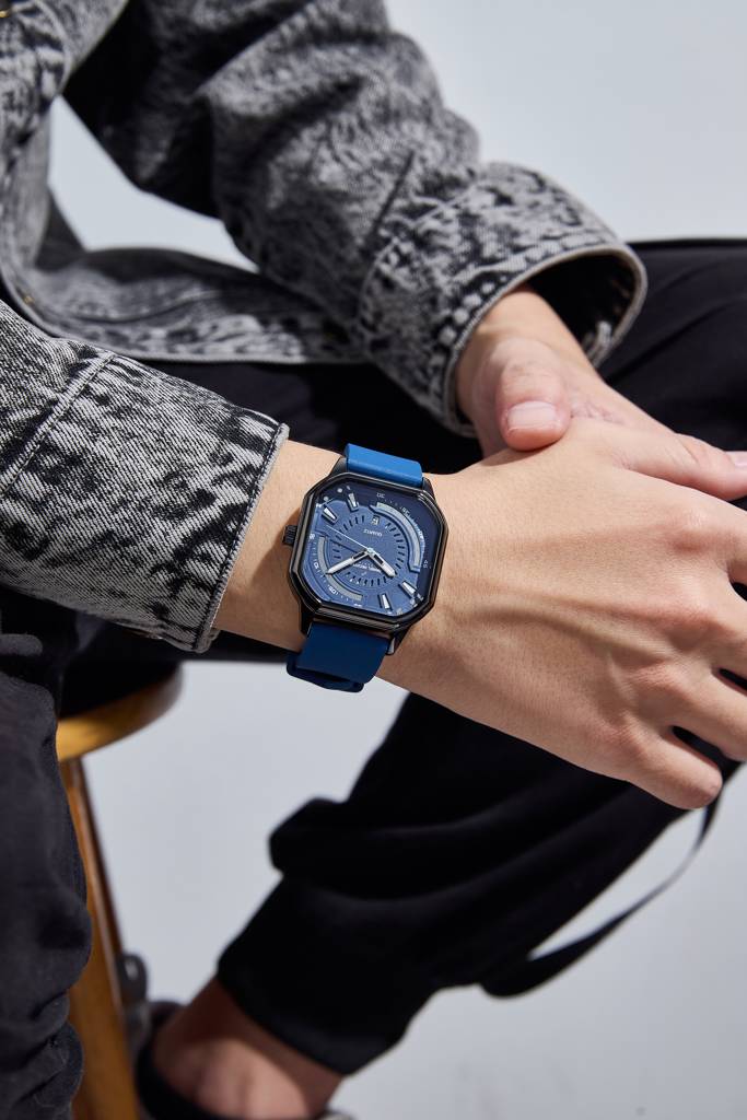 Daniel Hechter Paris Rivoli Collection Modern Analog Watch For Men With Octagon Dial And Silicon Band-Dhm1003 : DHM1003-05