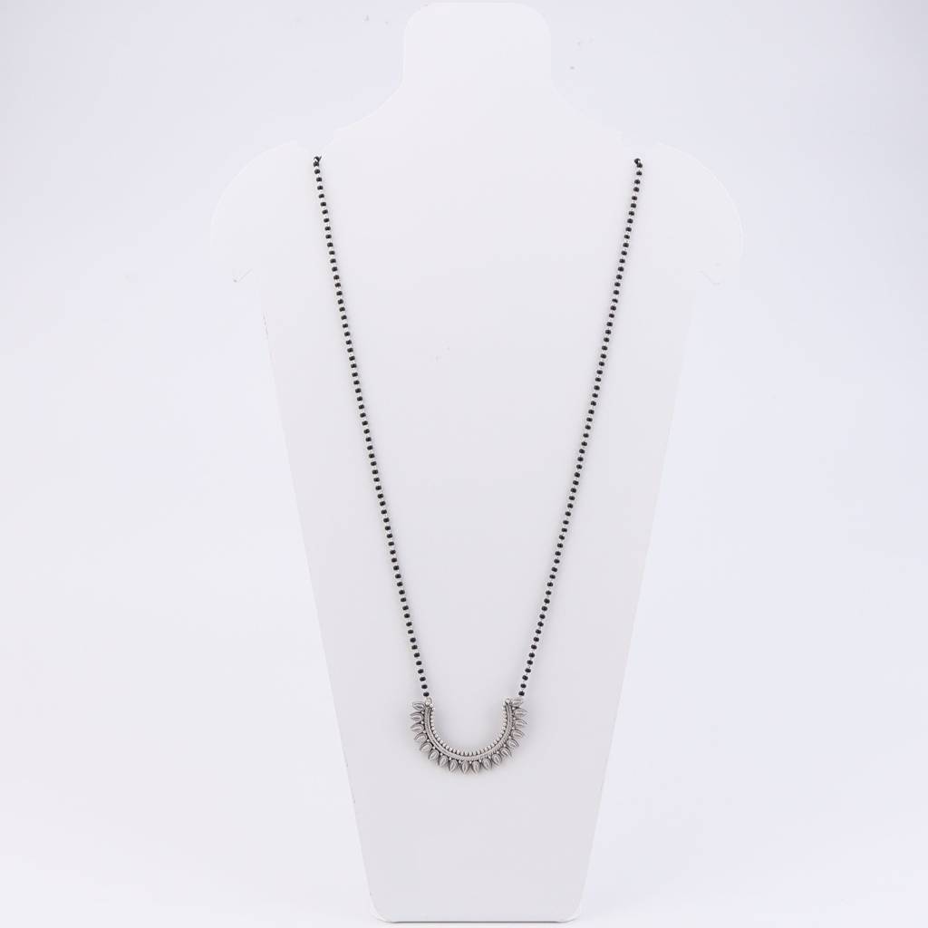 Filigree Drop Shape Mangalsutra : Filigree_Drop_Shape_Mangalsutra_July25