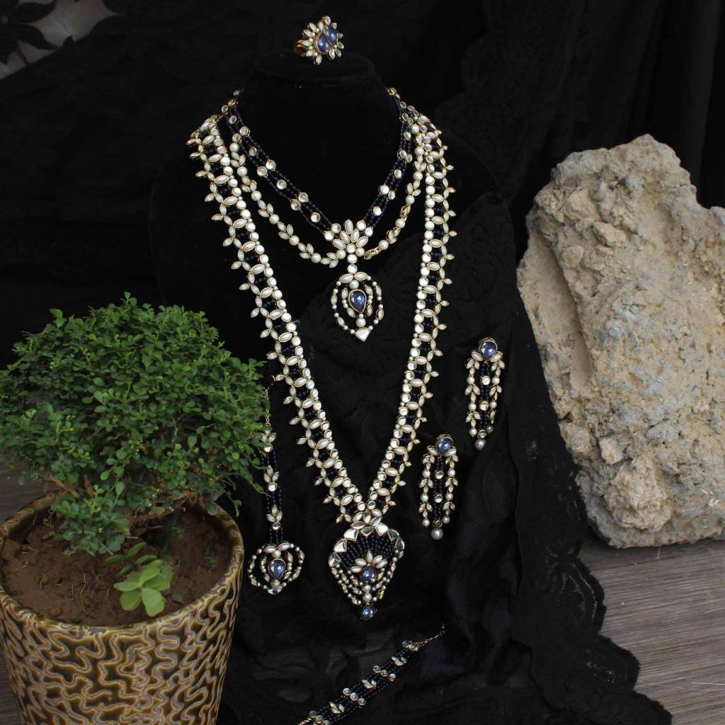 Blue Hues Full Set With Choker, Long Necklace, Earrings, Bracelet & 2 Rings : ACFS512