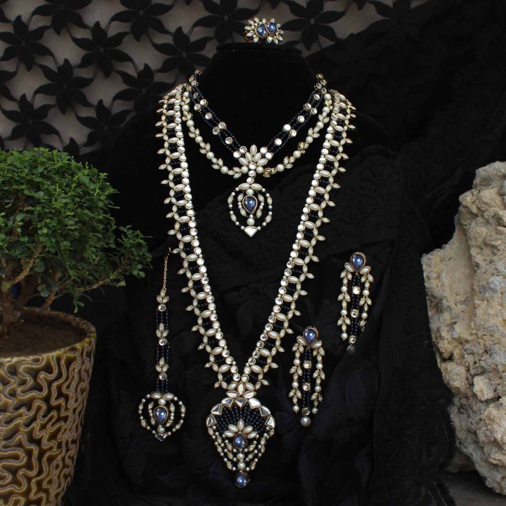 Blue Hues Full Set With Choker, Long Necklace, Earrings, Bracelet & 2 Rings : ACFS512