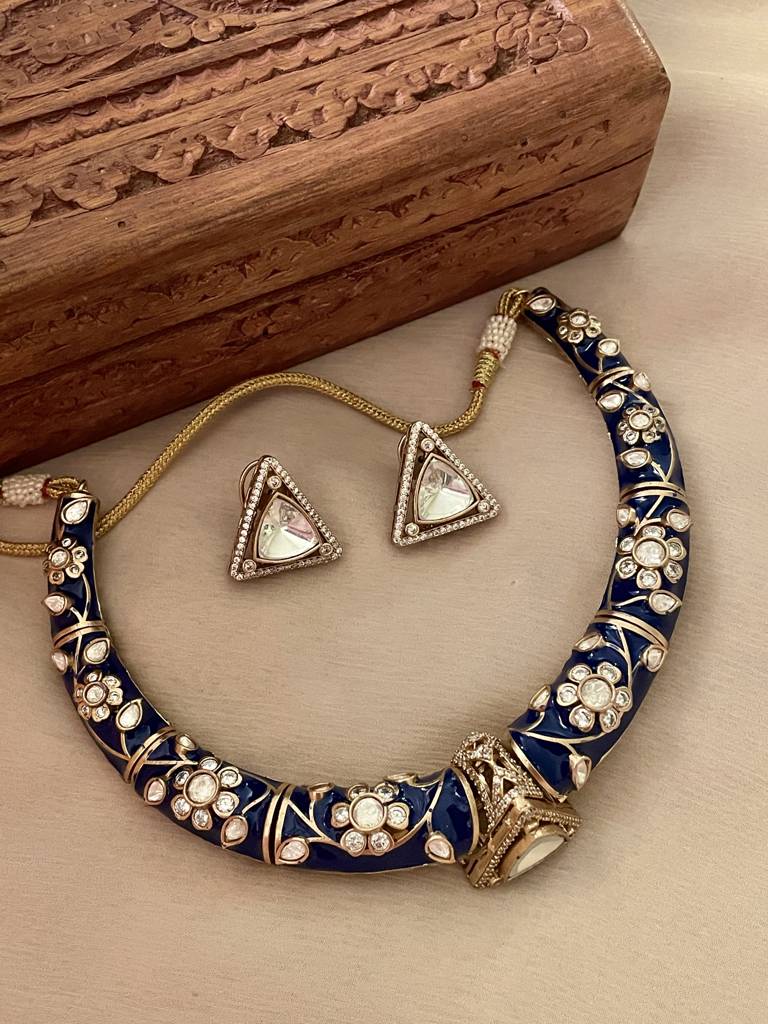 Agrima Hasli Necklace Set- Blue : NK267