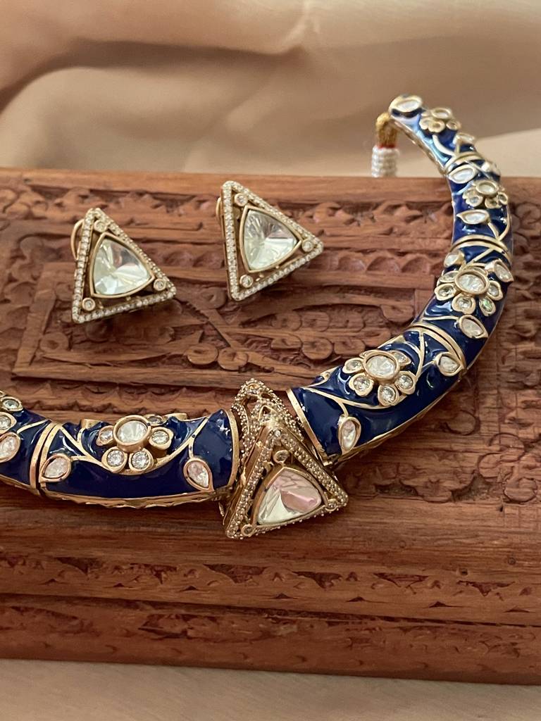 Agrima Hasli Necklace Set- Blue : NK267