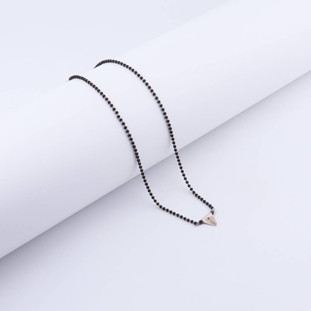 Handmade Silver Mangalsutra : Filigree Triangle : silver_mangalsutra_jan2023_1