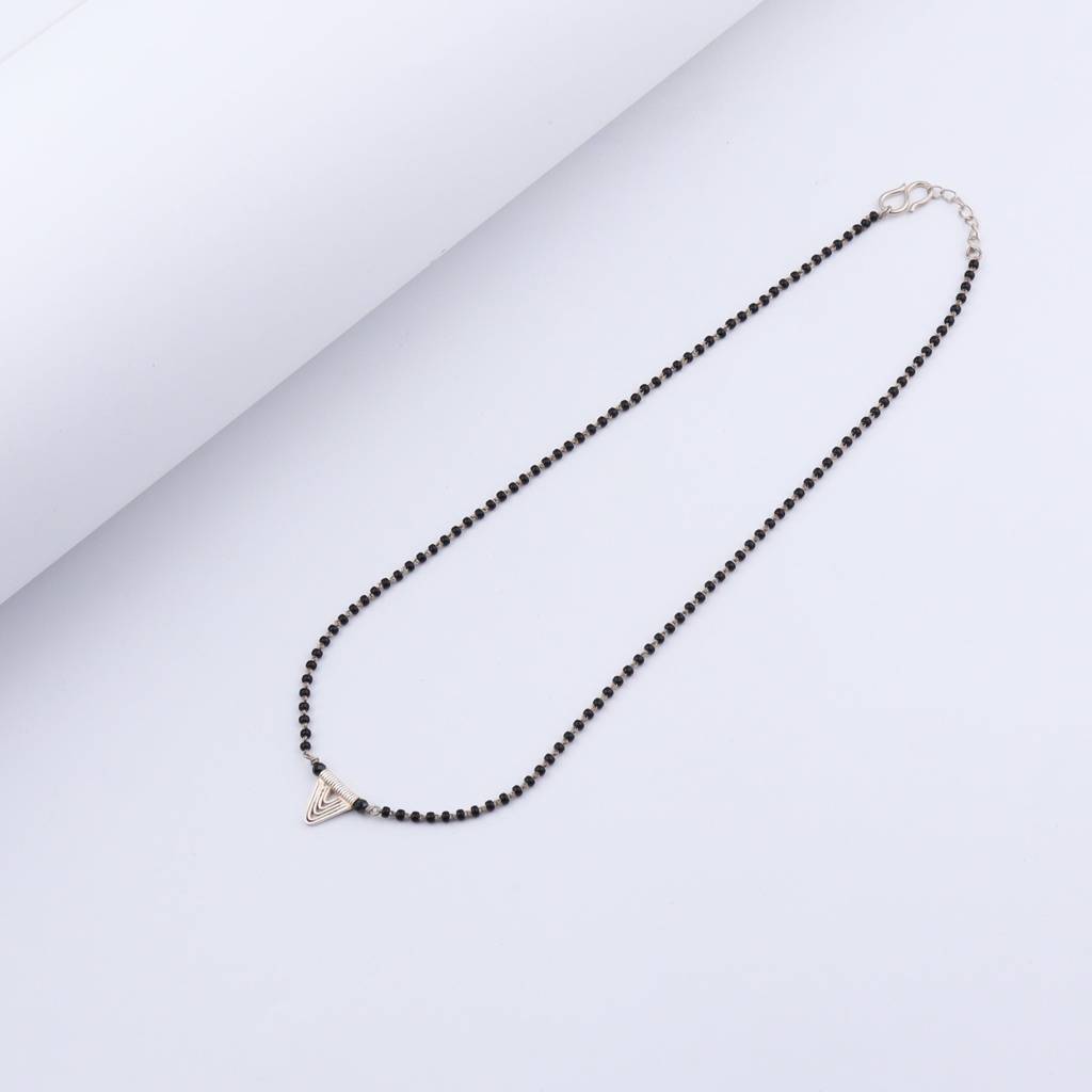 Handmade Silver Mangalsutra : Filigree Triangle : silver_mangalsutra_jan2023_1