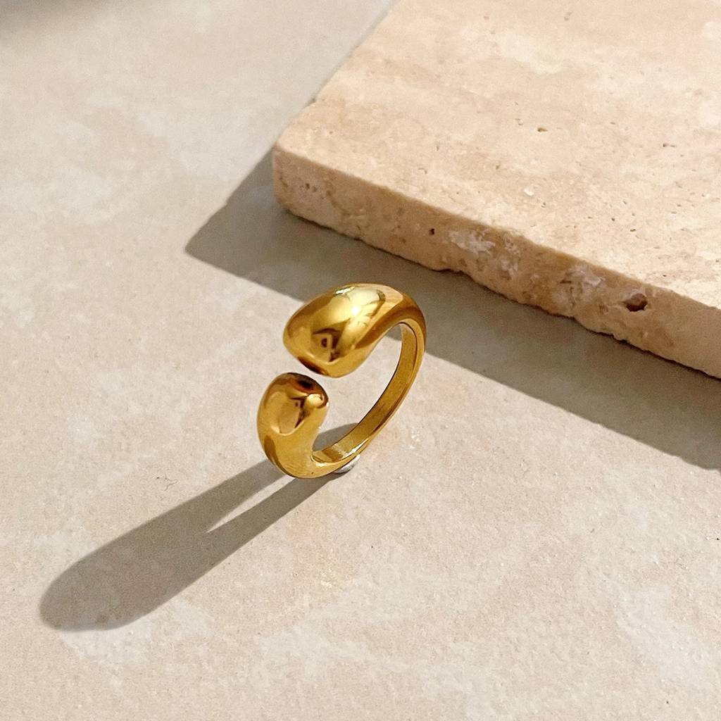 18Kt Gold Plated Chunky Metal Hug Ring, Sridevi : INSRIDEVI