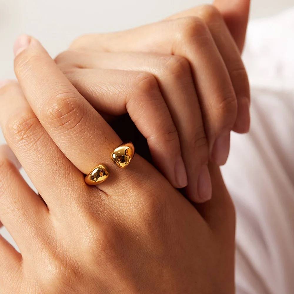 18Kt Gold Plated Chunky Metal Hug Ring, Sridevi : INSRIDEVI