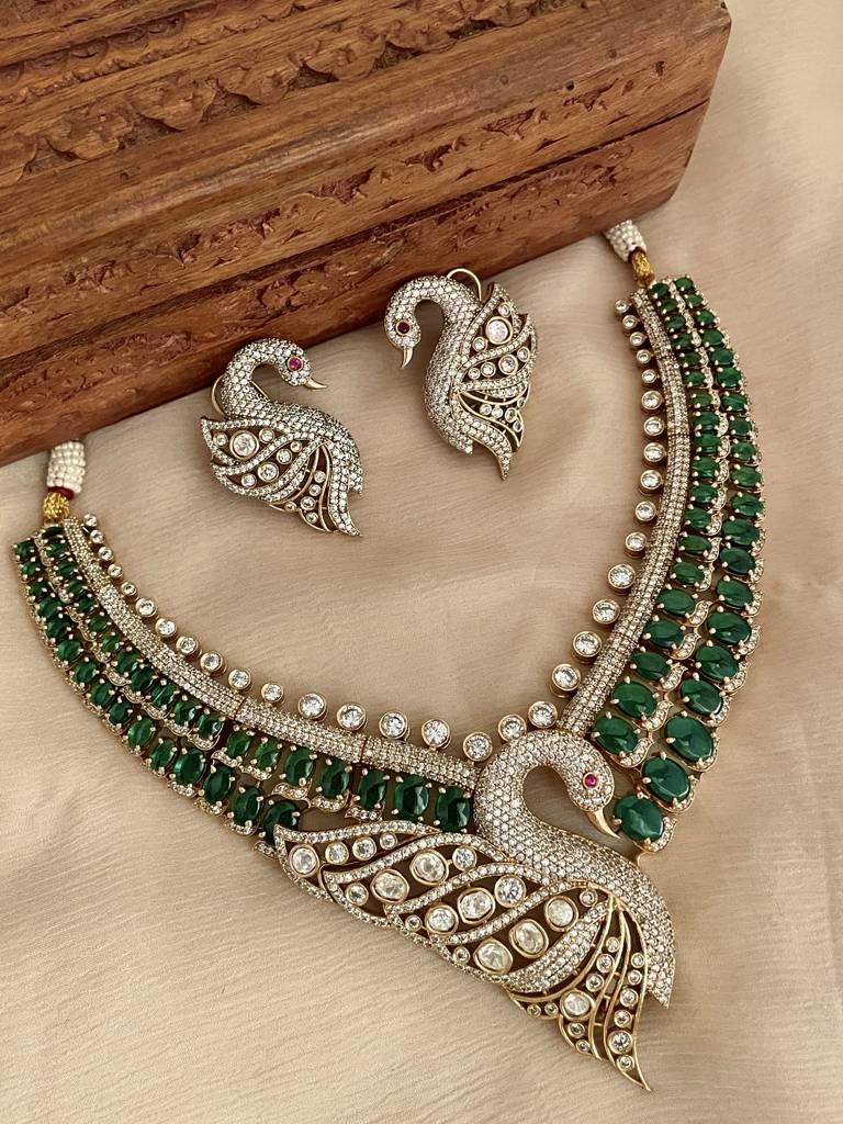 Madhurima Emerald Necklace Set : NK265