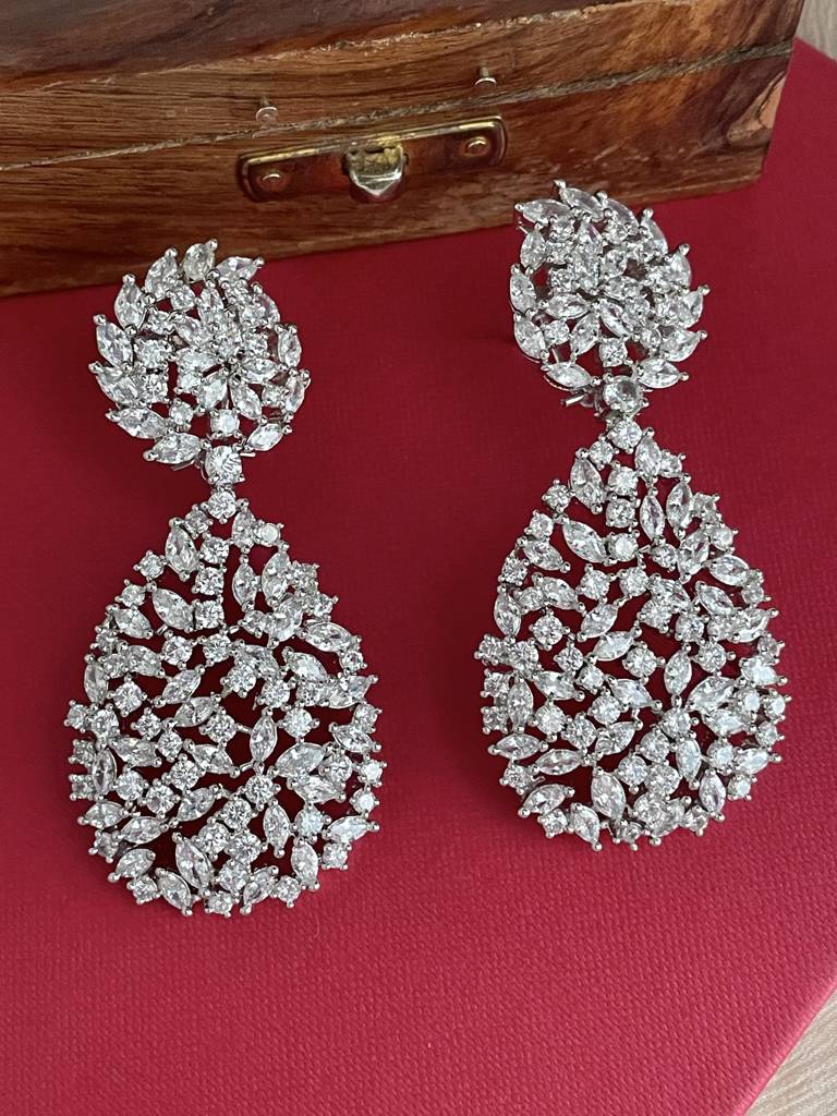 Stargaze Zircon Earrings : ER306