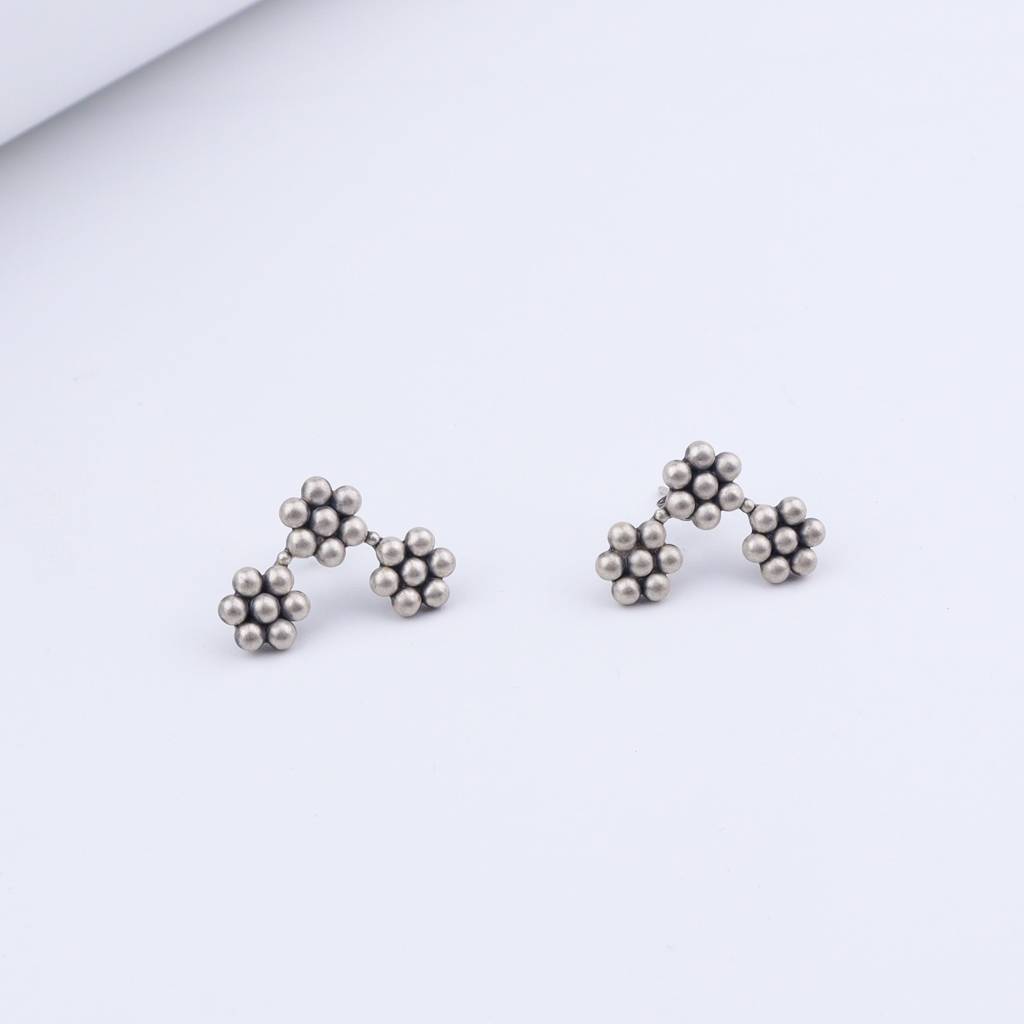 Kudi Basket Long Mangalsutra With Earrings : silver_mangalsutra_set_Long_Kudi