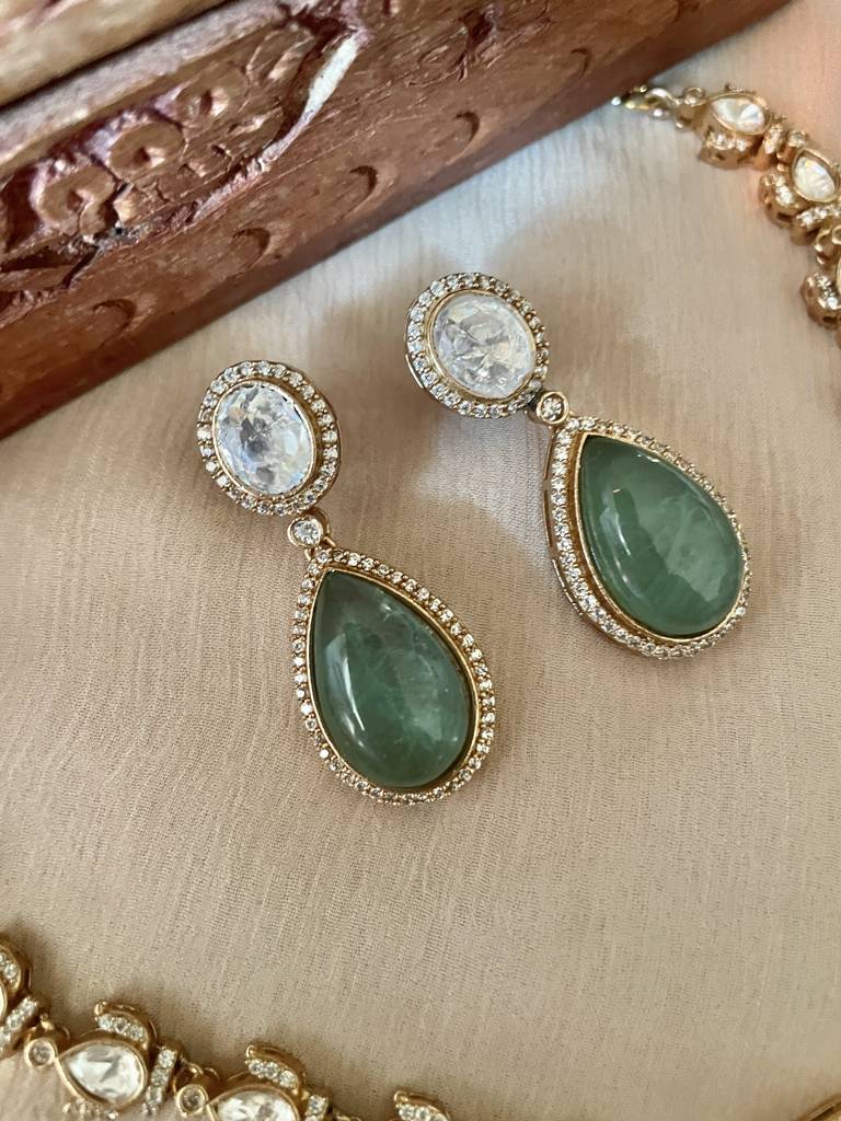 Chirmi Polki Emerald Necklace Set : NK277
