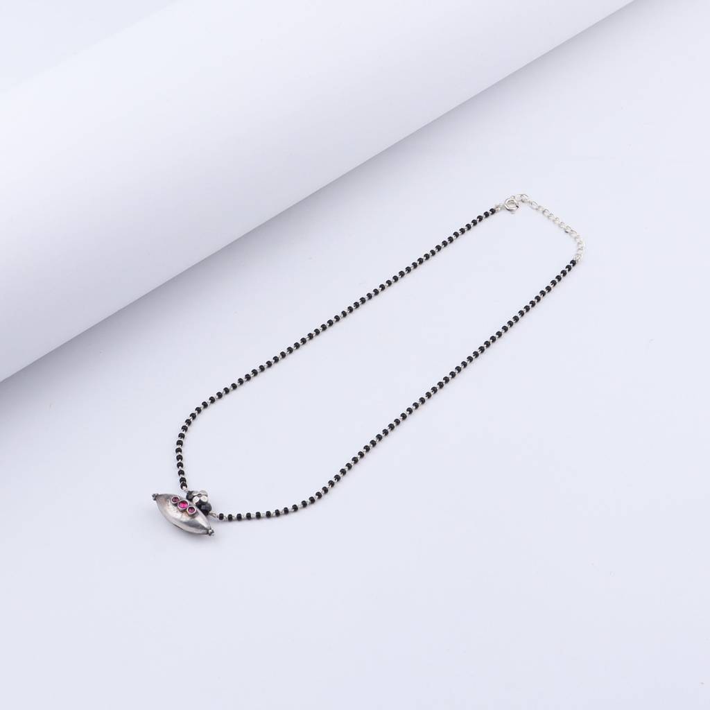 Silver Black Beads Chain Tribal Motif Mangalsutra-1 : Silver_Black_Beads_Chain_Tribal_Motif_Mangalsutra_Dec24_5