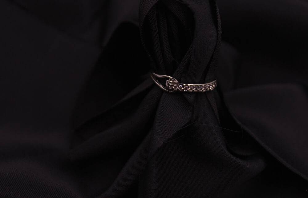 Silver Embrace Adjustable Ring : RG006