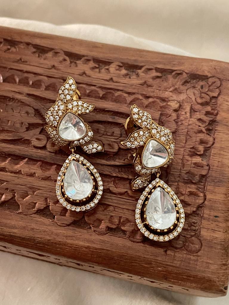Meher Polki Studs : ER281
