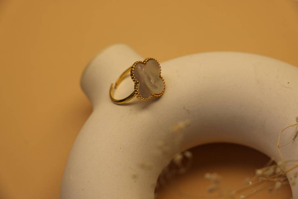 Clover Mop Ring : CMOPR