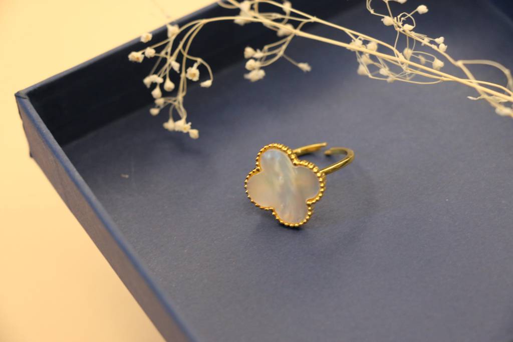 Clover Mop Ring : CMOPR