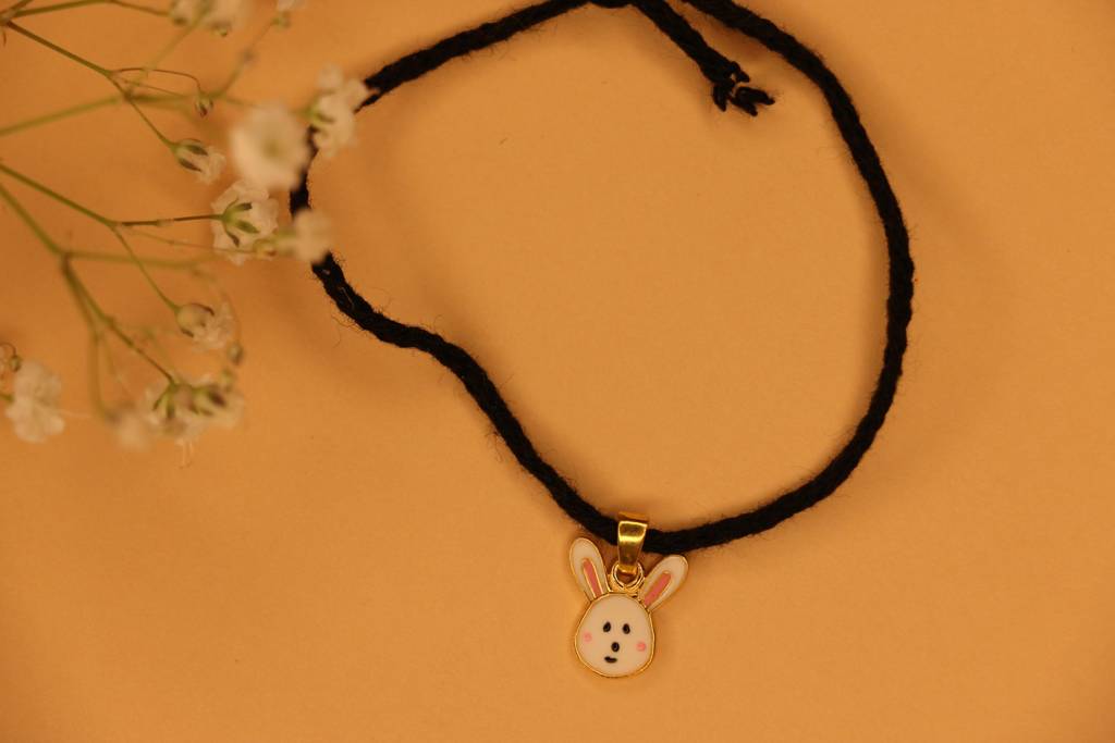 Bunny Black Thread Nazarbattu : btbunny