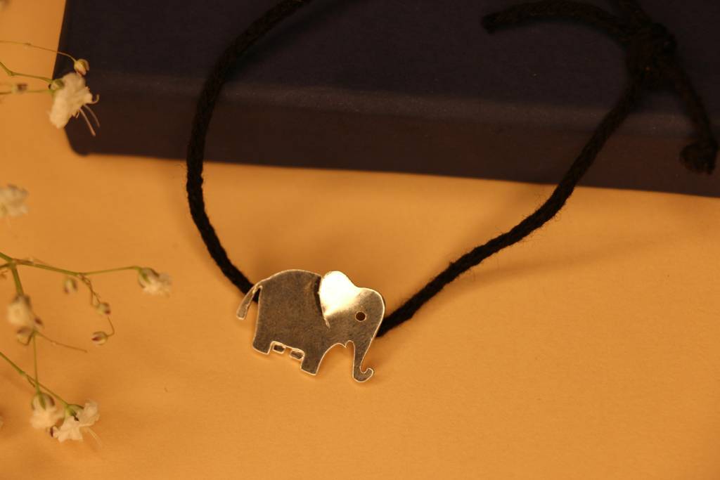 3D Elephant Black Thread Nazarbattu : bt3dele