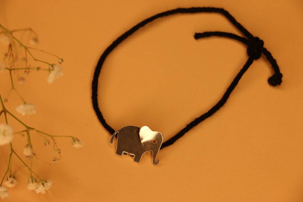 3D Elephant Black Thread Nazarbattu : bt3dele