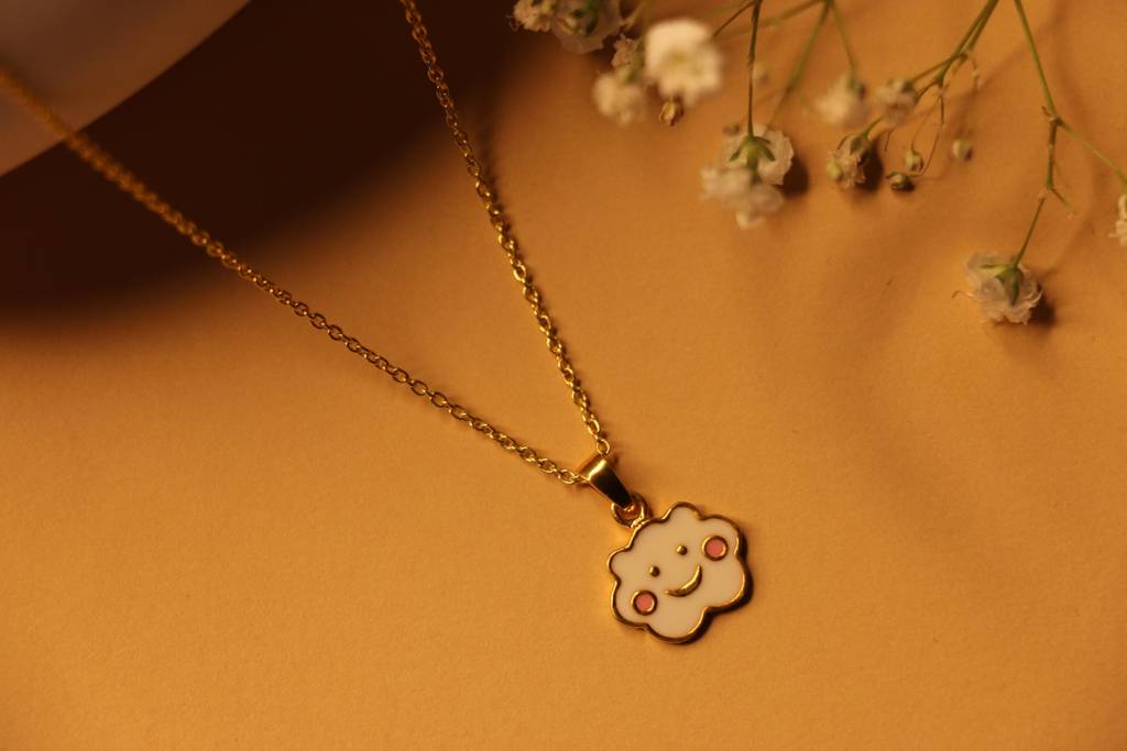 Cloud Necklace : kidnlcloud