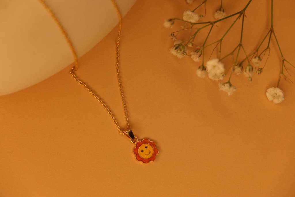 Sun Necklace : kidnlsun