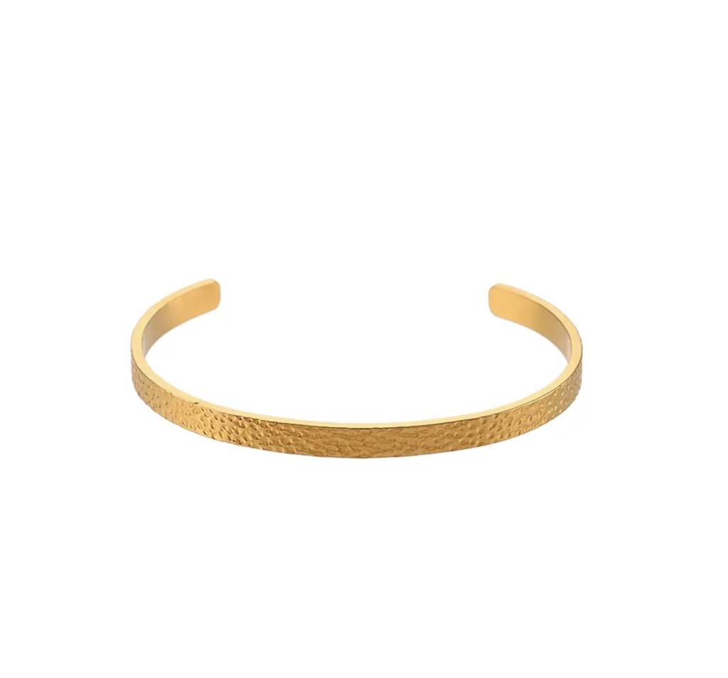 Gold Bracelet With Hammered And Textured Details That Fits Every Mood And Occasion
