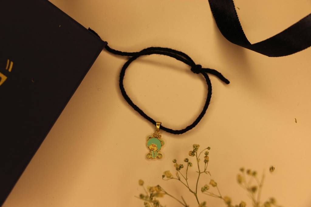 Teddy Black Thread Nazarbattu : btteddy