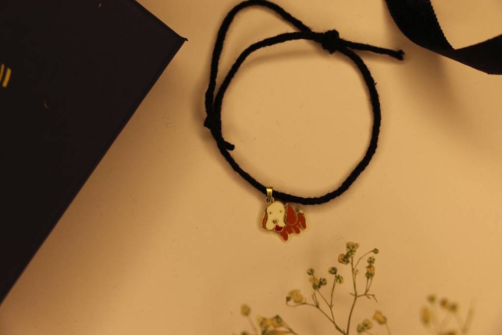 Dog Black Thread Nazarbattu : btdog