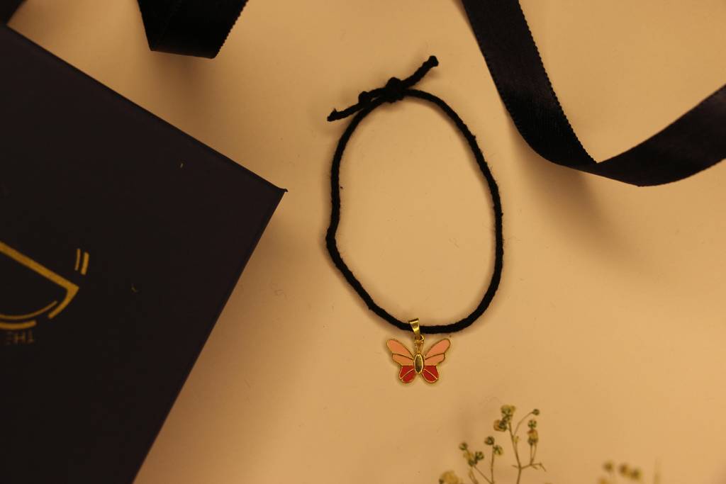 Butterfly Black Thread Nazarbattu : btbutterfly