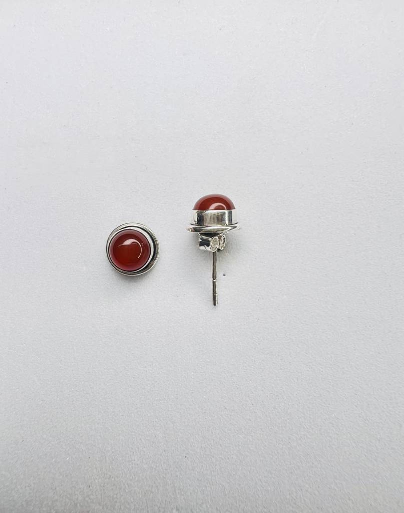 925 Sterling Silver Carnelian Stud Earrings : ARSSE740