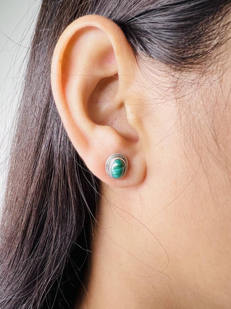 925 Sterling Silver Oval Shape Malachite Stud Earrings : ARSSE739