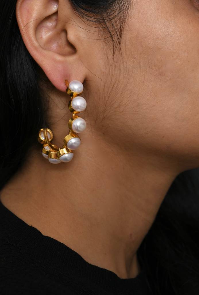 Emily Pearl Hoops : PRMBE06