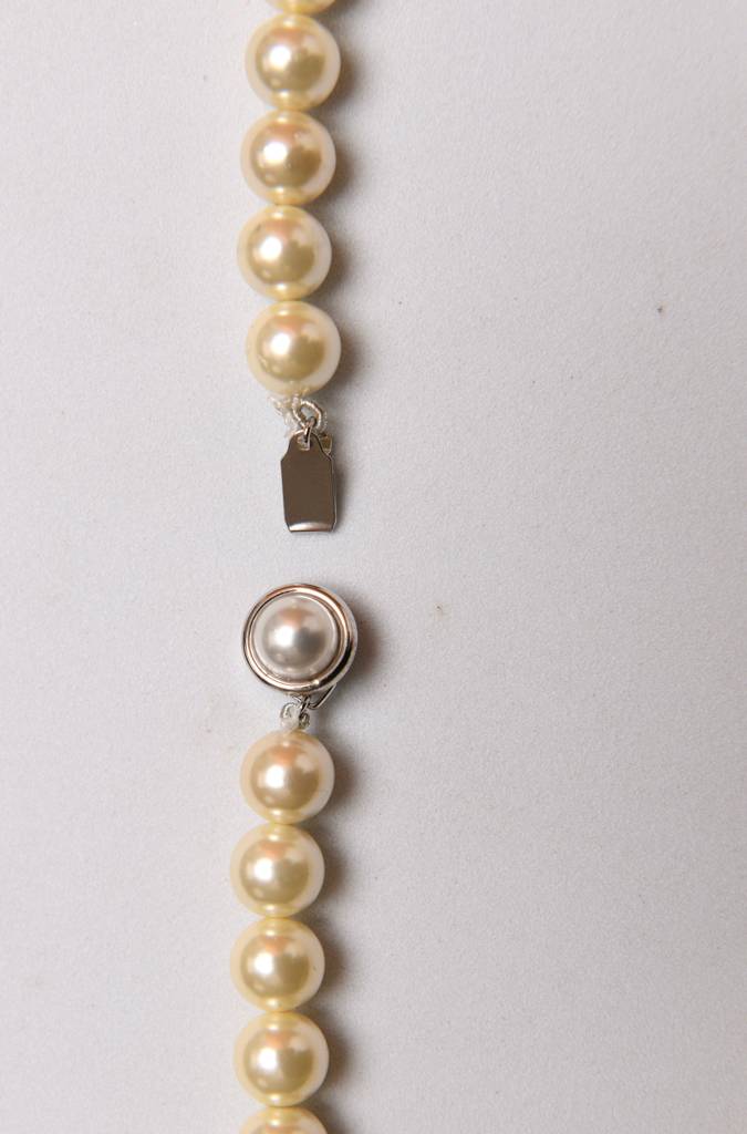 Ivory Pearl Necklace : PRBN191