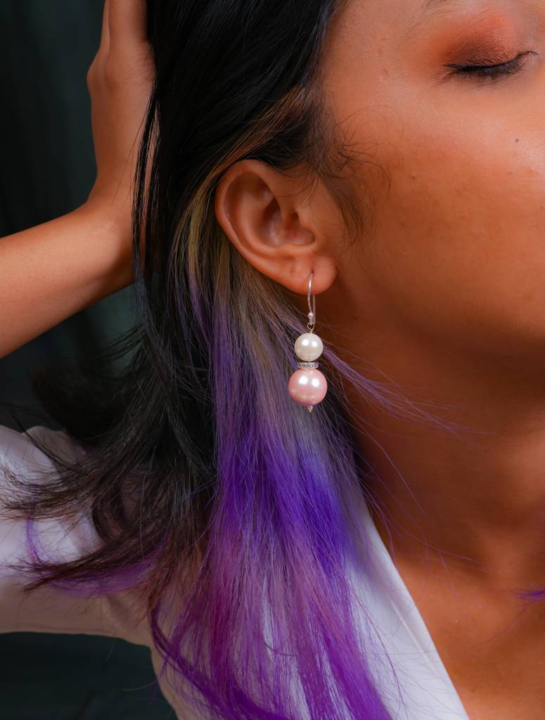 Pastel Pink Zircon Pearl Earrings : PRBE122