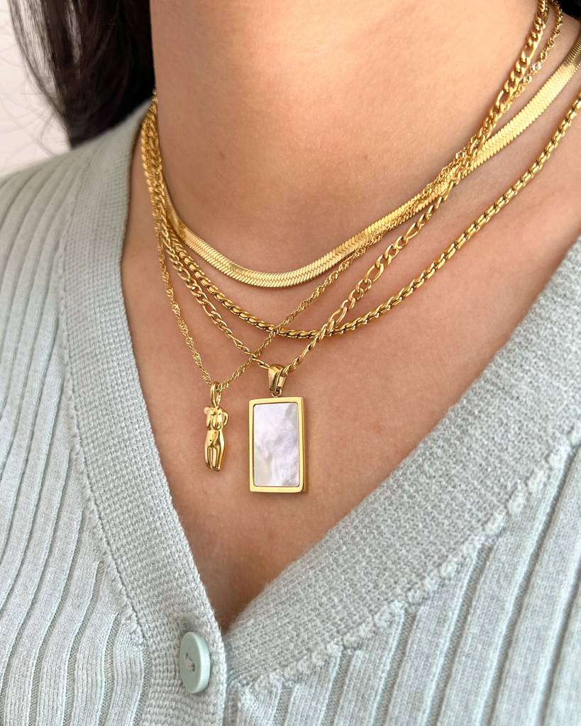 18K Gold Plated Mother Of Pearl Shell Necklace : N18