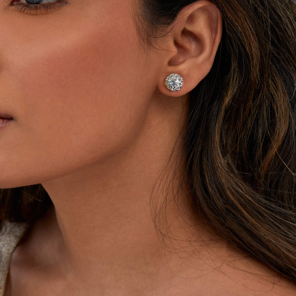 Marine Radiance Stud Earrings : E2551