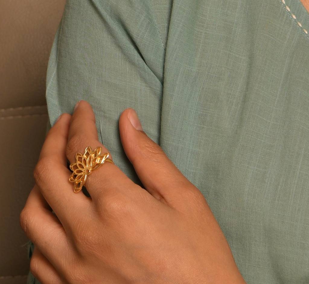 Lotus Bloom Ring : WLR06