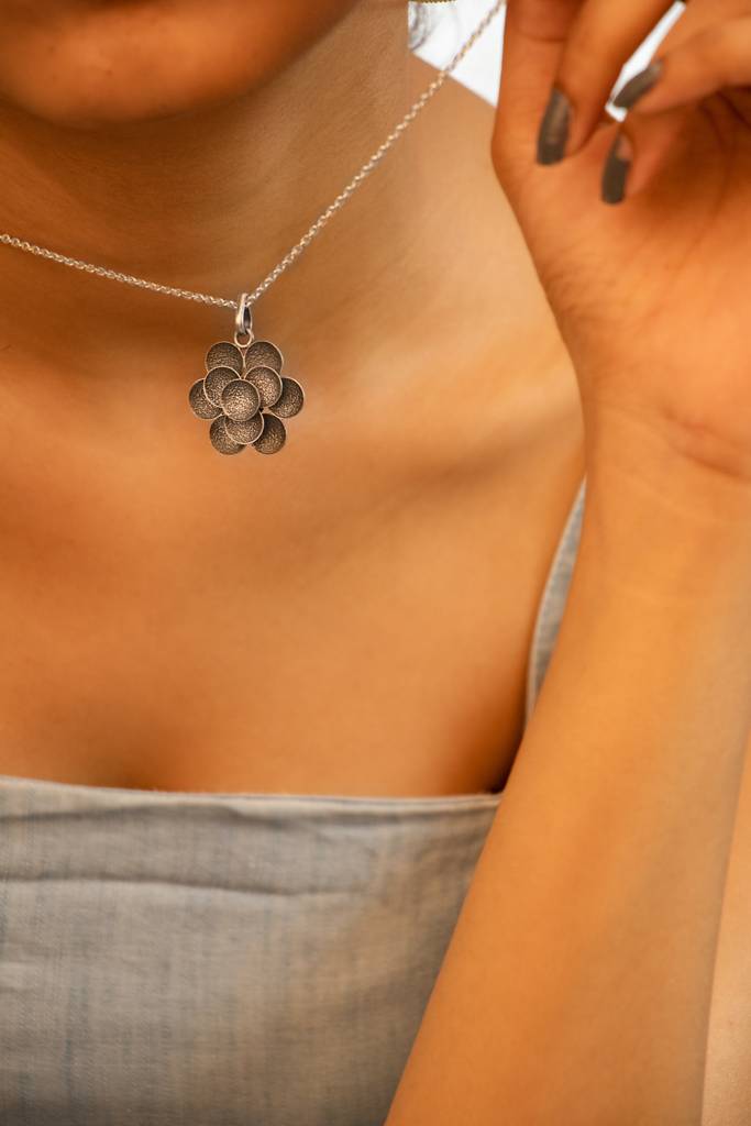Moh Textured Flower Necklace : SN1109