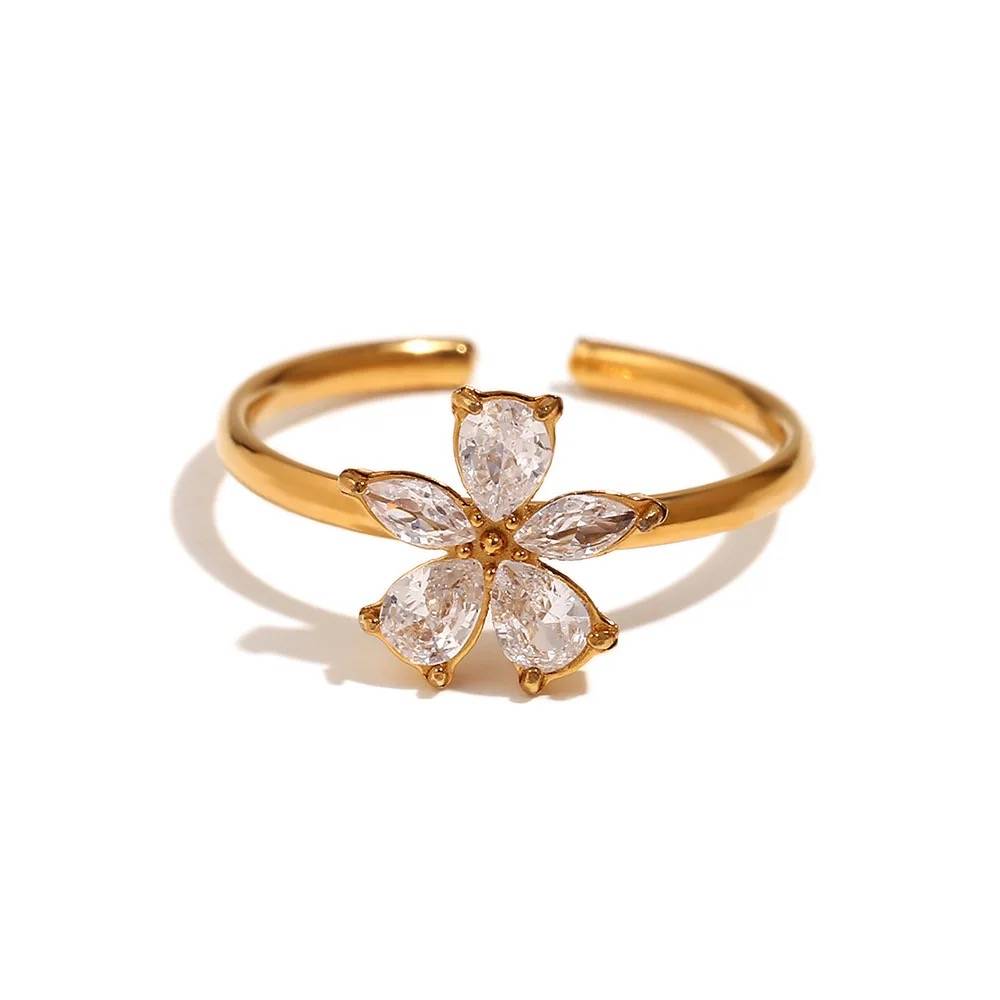 18Kt Gold Plated Open Daisy Flower Ring, Kiara : Kiara