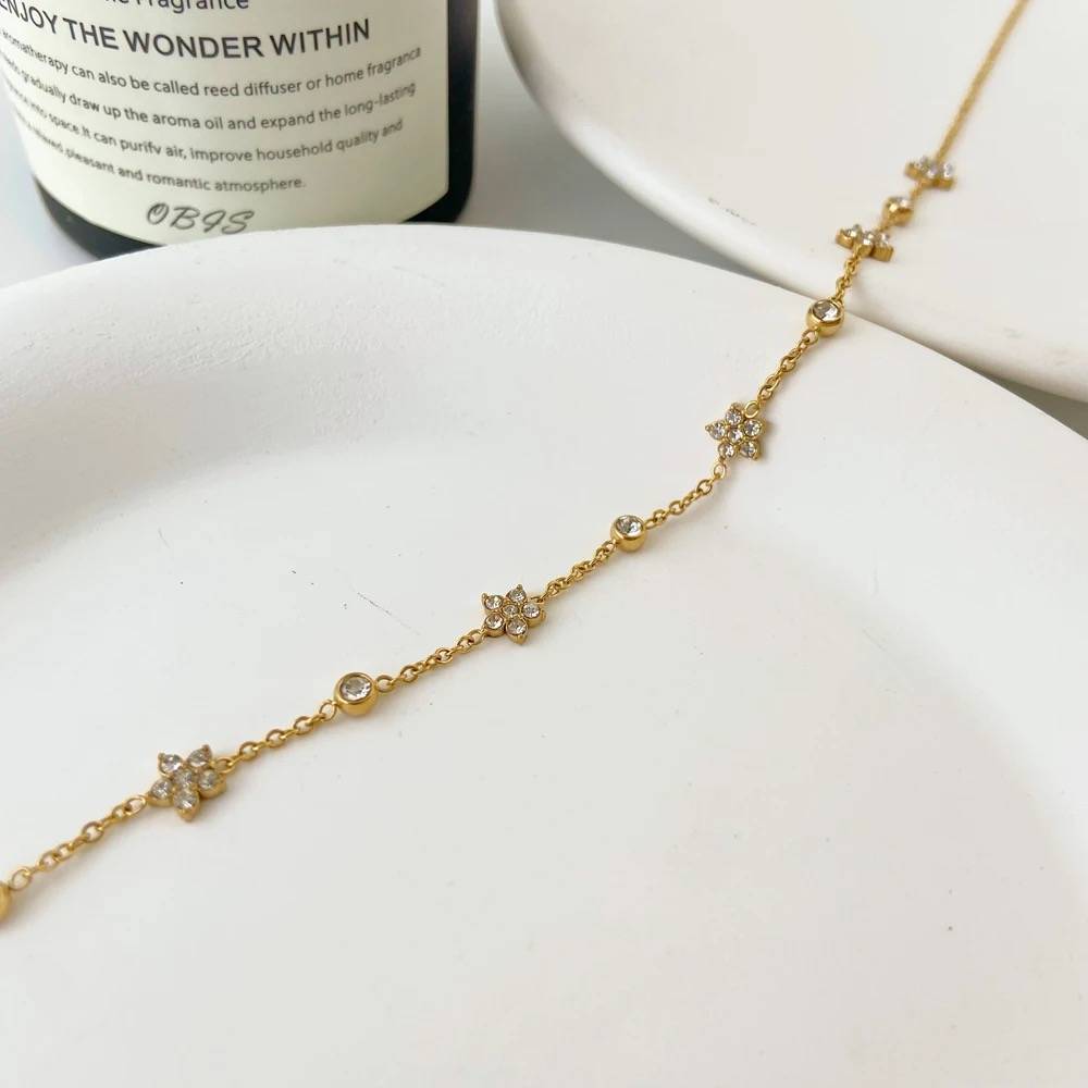 18Kt Gold Plated Cubic Zirconia Flower Charm Choker Necklace, Myra : Myra