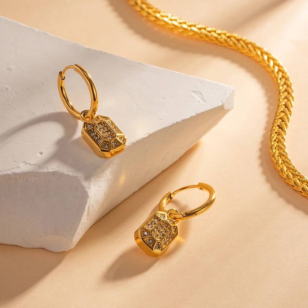 18Kt Gold Plated Rectangle Inlaid Zircon Earrings, Blair : INBLAIR
